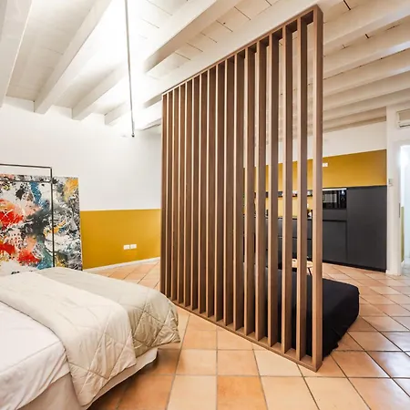 Riverwalk Al Castello Indipendent Appartement *