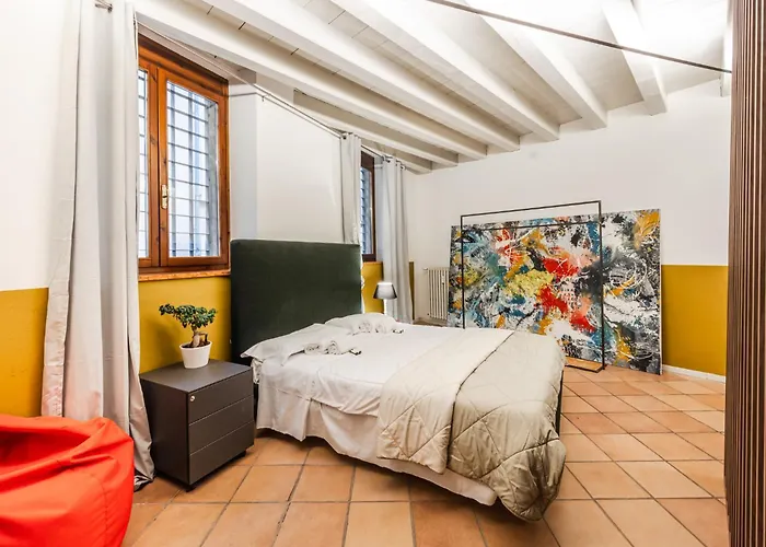 Riverwalk Al Castello Up To 3 People ヴェローナ