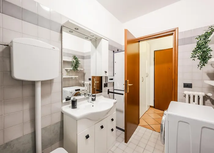 Riverwalk Al Castello Up To 3 People * ヴェローナ