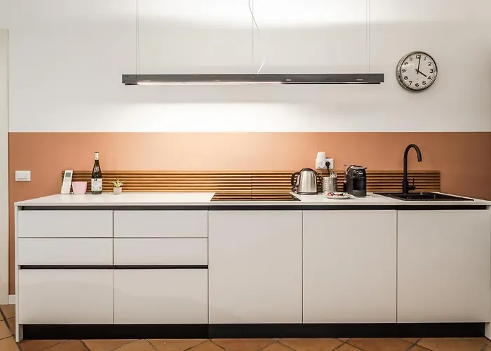 Riverwalk Al Castello Up To 3 People アパート