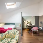 Riverwalk Al Castello Up To 3 People Apartment *