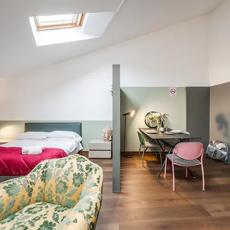 Riverwalk Al Castello Indipendent Apartment *