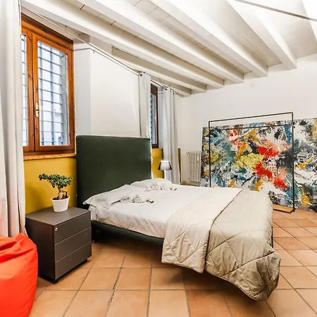 Riverwalk Al Castello Indipendent Apartment Verona