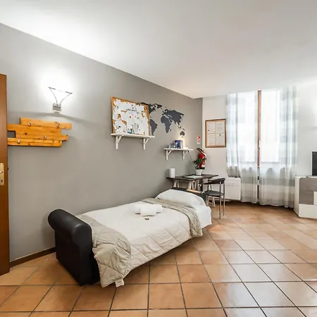 Apartment Riverwalk Al Castello Indipendent