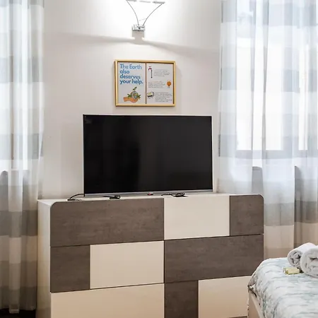 Apartment Riverwalk Al Castello Indipendent Verona