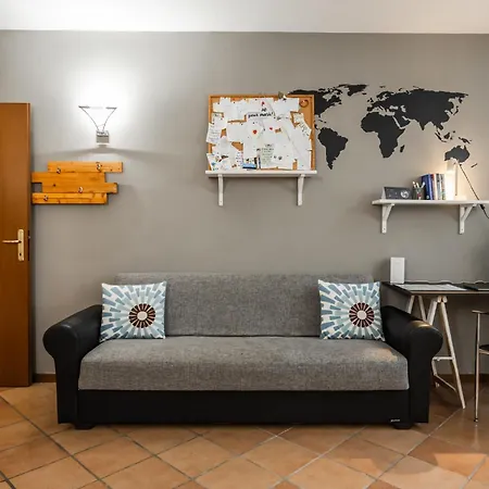 Riverwalk Al Castello Indipendent Apartment Verona